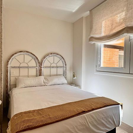 Apartamentos Orilla Del Bernabeu Madrid Luaran gambar