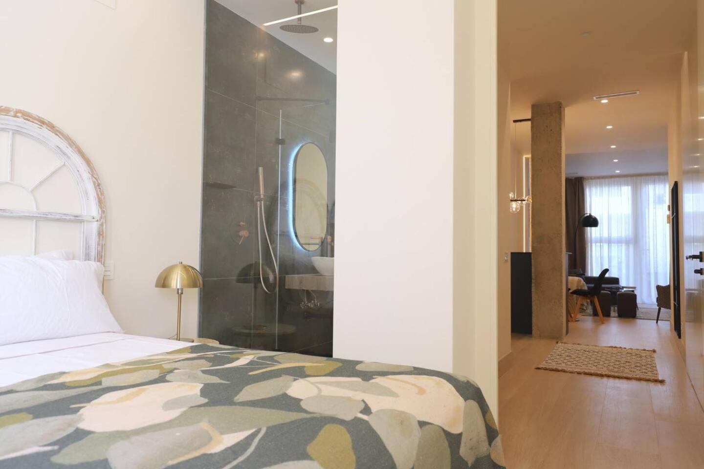 Apartamentos Orilla Del Bernabeu Madrid Luaran gambar