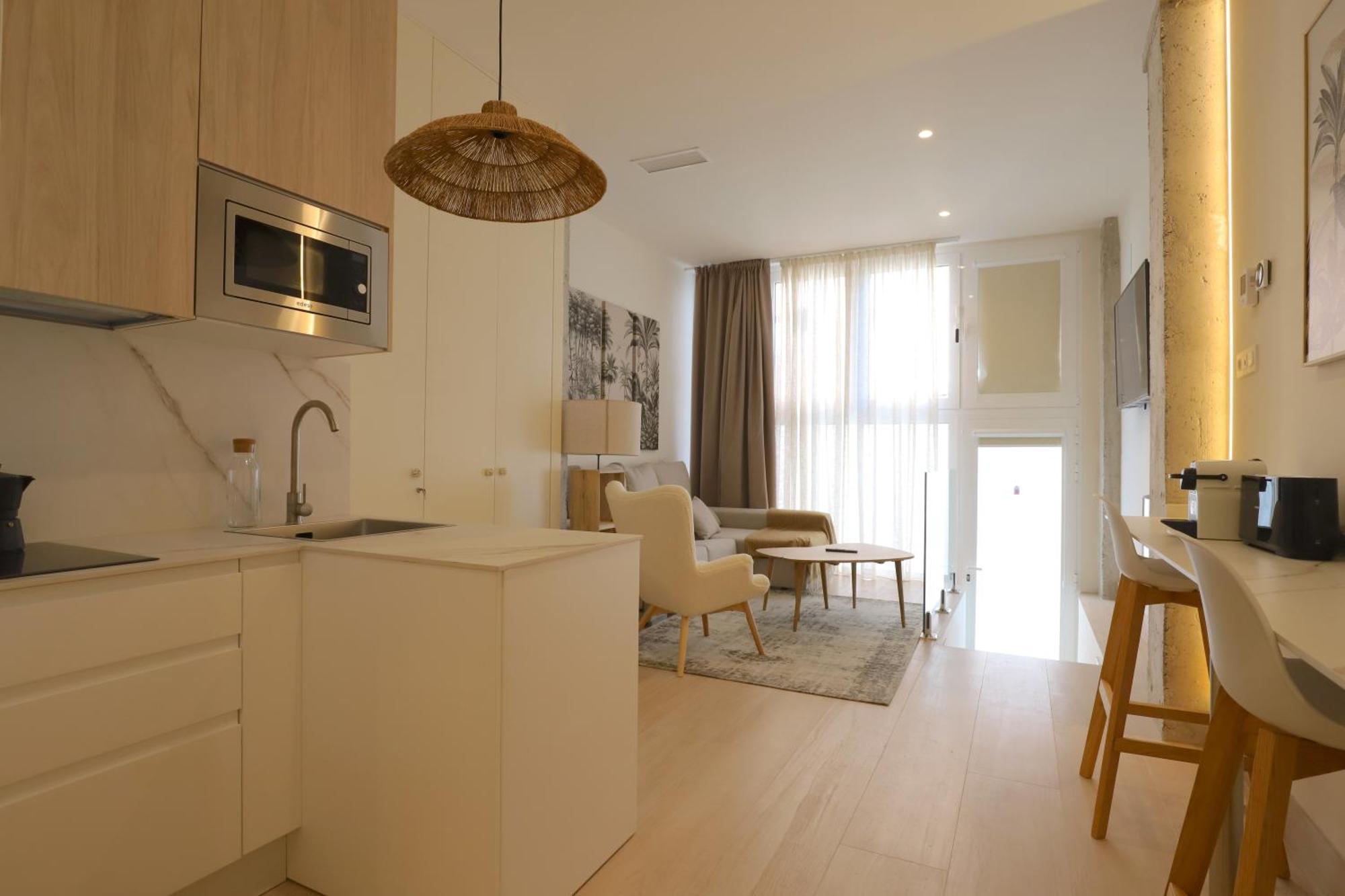 Apartamentos Orilla Del Bernabeu Madrid Luaran gambar