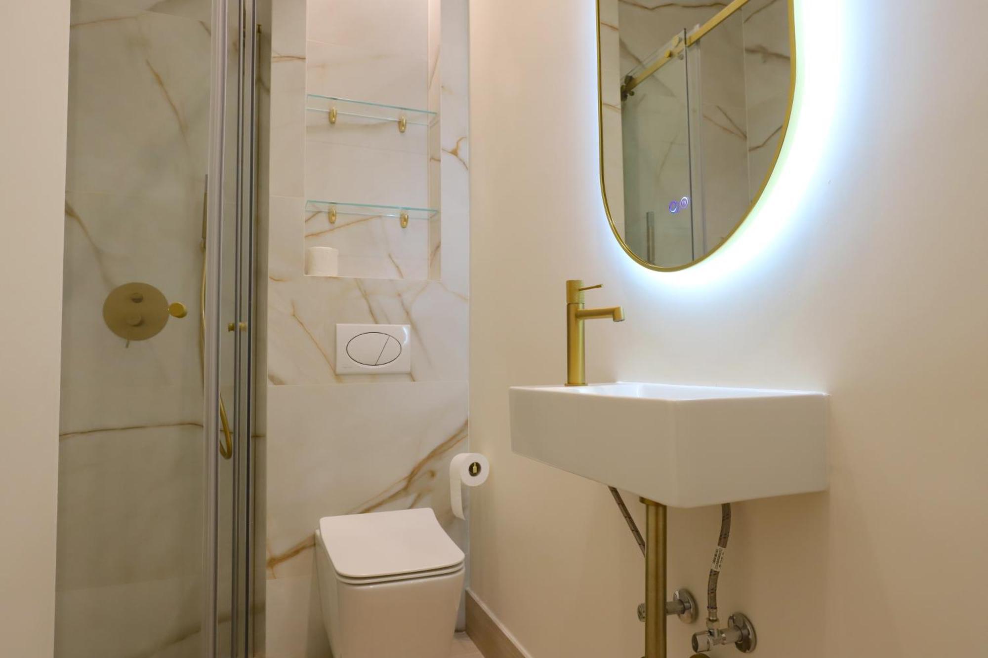 Apartamentos Orilla Del Bernabeu Madrid Luaran gambar