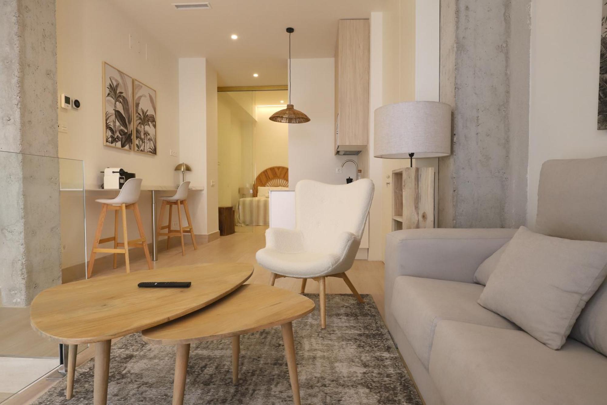 Apartamentos Orilla Del Bernabeu Madrid Luaran gambar