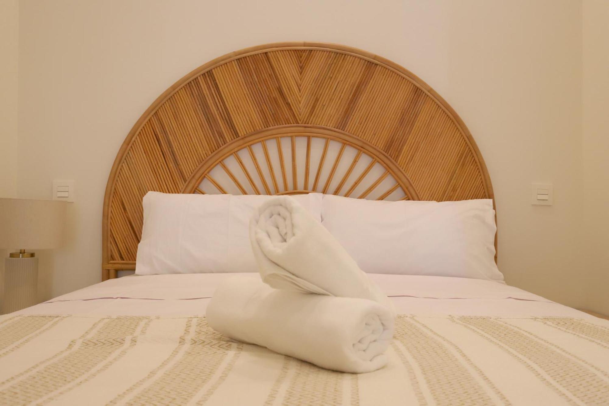 Apartamentos Orilla Del Bernabeu Madrid Luaran gambar