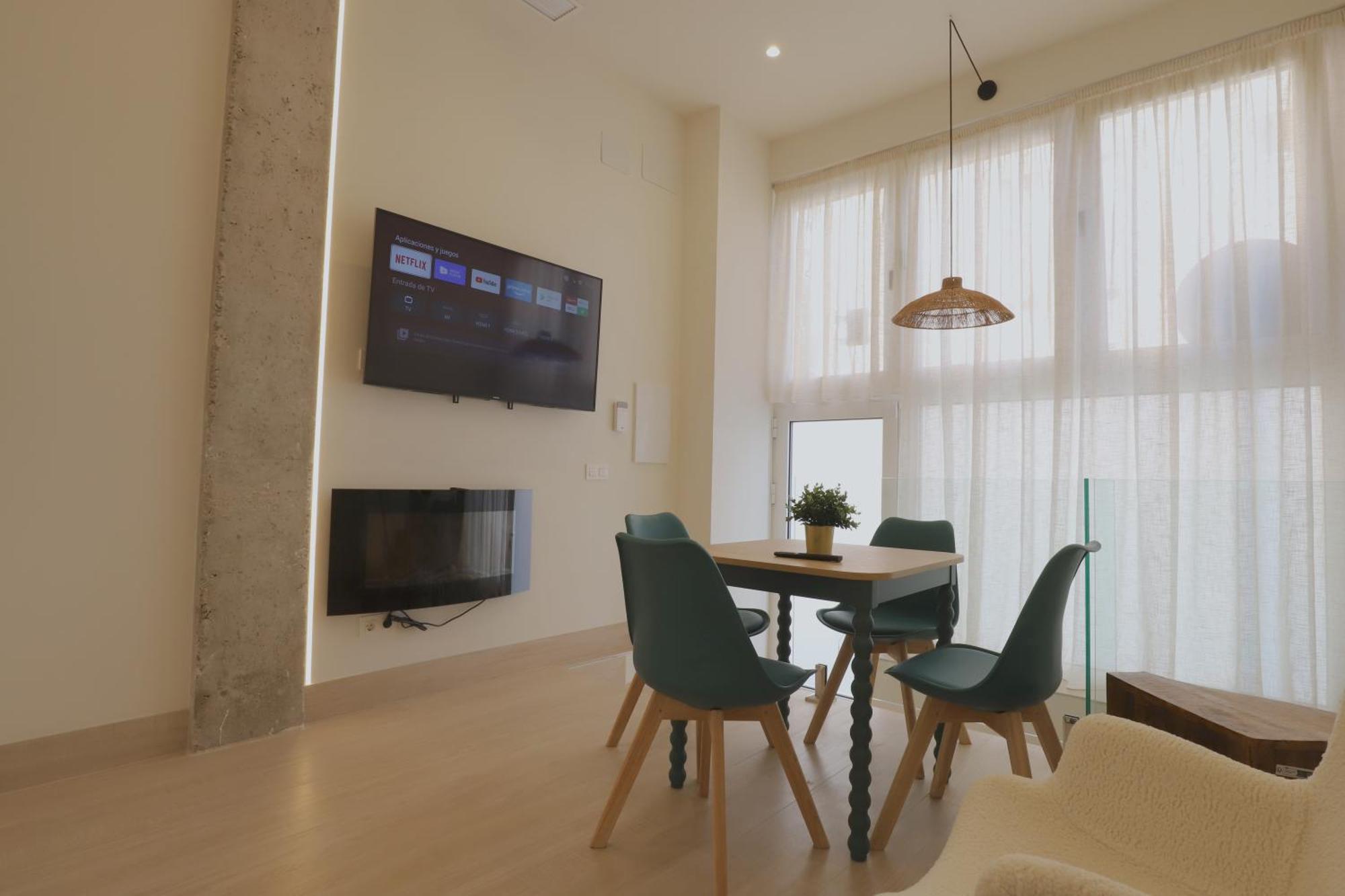 Apartamentos Orilla Del Bernabeu Madrid Luaran gambar